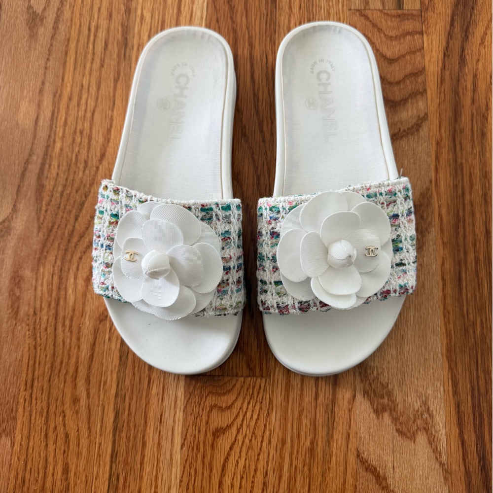 🌟✨💖 CHANEL sandals slides mules. Size 38 GORGEOUS!! SALE!!!